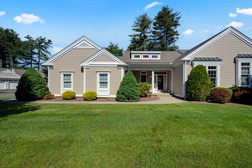 10-10 High Pine Cir, Wilbraham, MA, 01095-1776 | Card Image