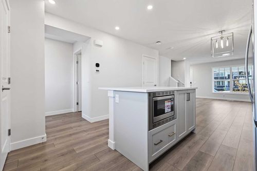 19826 45 St Se, Calgary, AB, T3M3T7 | Card Image