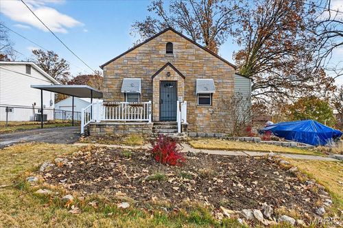 219 Lookout Ave, Valley Park, MO, 63088-1622 | Card Image