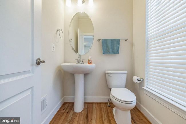8103 Levi Ct, House other with 5 bedrooms, 4 bathrooms and null parking in Manassas VA | Image 11
