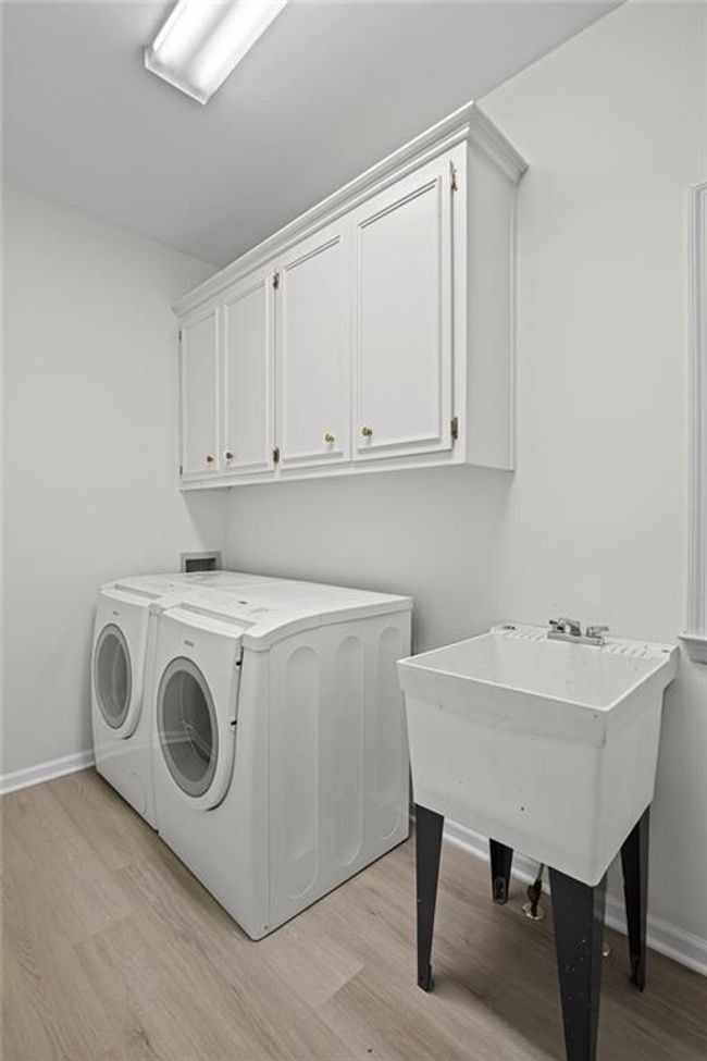 1021 Oakpointe Pl, House other with 4 bedrooms, 4 bathrooms and null parking in Dunwoody GA | Image 19