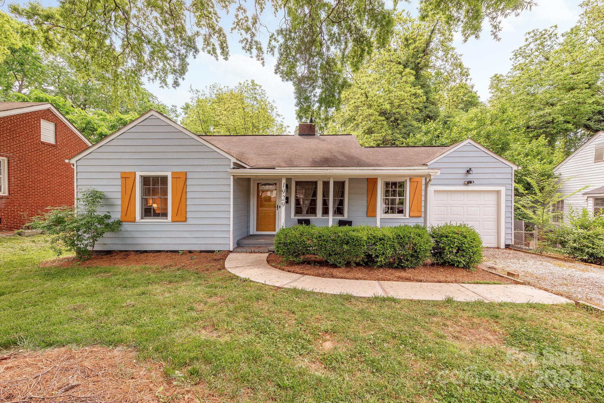 Garibaldi Ave, Charlotte, NC 28208