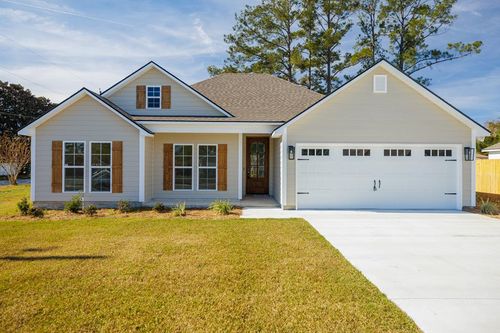 601 Katherine Ln, Hahira, GA, 31632-1370 | Card Image