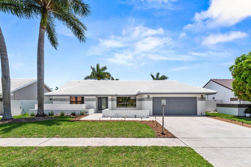 9496 Majestic Way, Boynton Beach, FL, 33437-3322 | Card Image