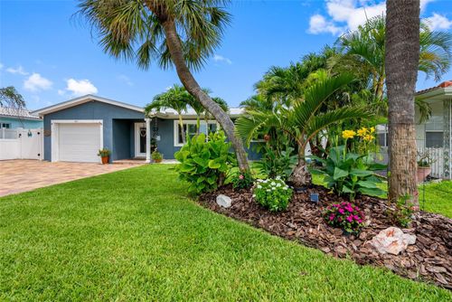 621 77th Ave, ST PETE BEACH, FL, 33706-1707 | Card Image