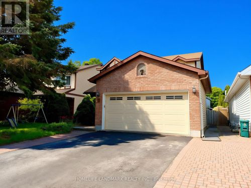 8 Opal Lane, Nepean, ON, K2J2V7 | Card Image