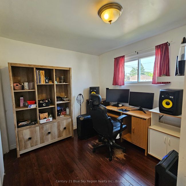 84 Gladstone Ave, House other with 4 bedrooms, 2 bathrooms and 5 parking in North Bay ON | Image 22