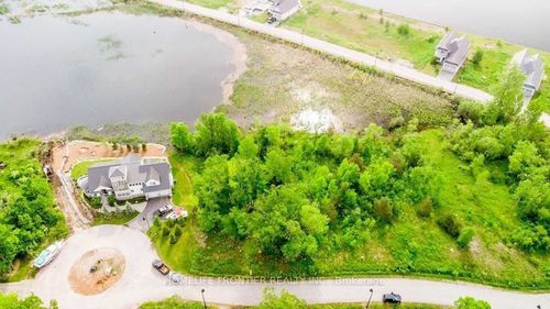 15 Swan Lane, Port Mcnicoll, ON, L0K1R0 | Card Image