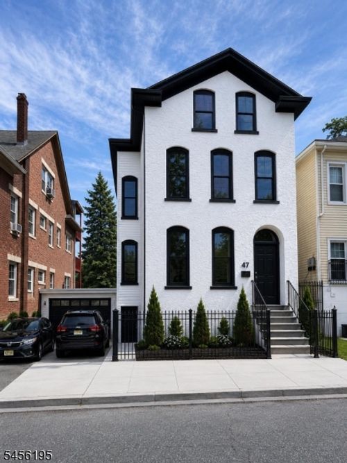 76 Front St, Paterson, NJ, 07522-1472 | Card Image