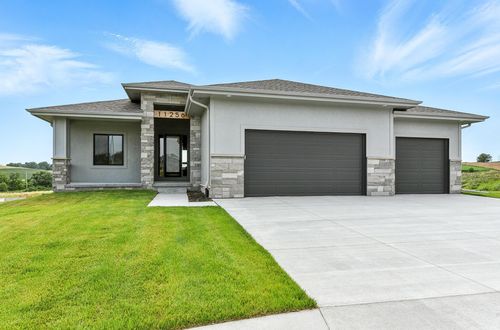 11256 S 219th Ave, Gretna, NE, 68028 | Card Image