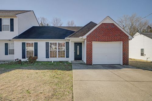 600 Mckean Dr, Smyrna, TN, 37167-4895 | Card Image