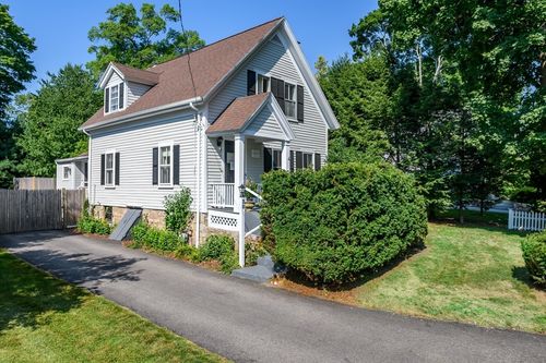 29 Cottage St, Wellesley, MA, 02482-6948 | Card Image