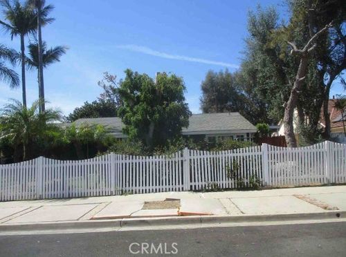 13571 Laurinda Way, Santa Ana, CA, 92705 | Card Image