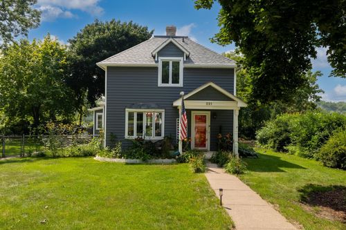 591 2nd Ave, Newport, MN, 55055-1338 | Card Image