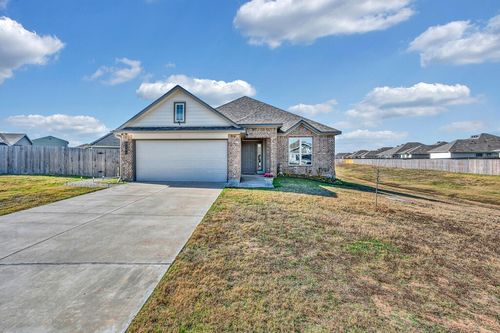 4101 King Ranch Rd, Waco, TX, 76705-5862 | Card Image