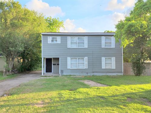 1108 2nd Ave N, Texas City, TX, 77590-7517 | Card Image