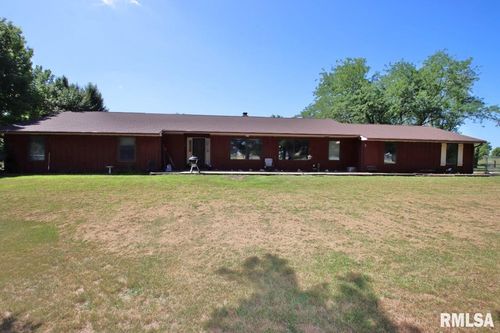 1668 825th Ave, Lincoln, IL, 62656-5292 | Card Image