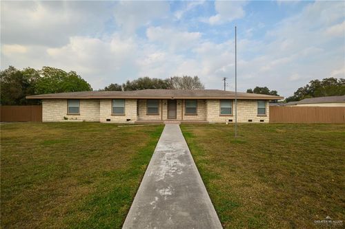 439 E Van Eaton Avenue, Raymondville, TX, 78580 | Card Image