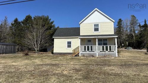 585 Plains Rd, Debert, NS, B0M1G0 | Card Image
