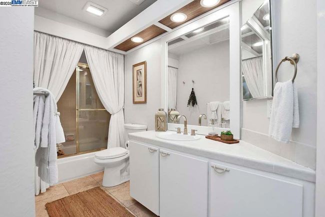 1864 Dune Point Way, House other with 3 bedrooms, 2 bathrooms and 2 parking in Discovery Bay CA | Image 24