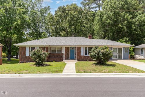 408 N Stewart St, Clayton, NC, 27520-1729 | Card Image