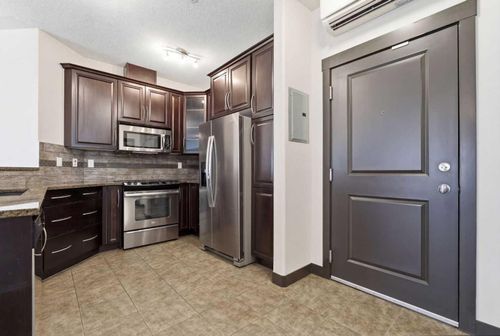 414-35 Inglewood Pk Se, Calgary, AB, T2G1B5 | Card Image