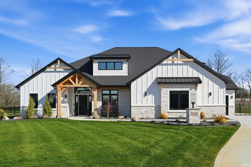 19195 Ringo Rd, Auburn, IN, 46706-0077 | Card Image