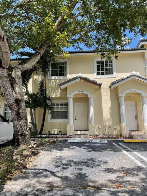 26-14124 Sw 121st Pl, Miami, FL, 33186-6075 | Card Image