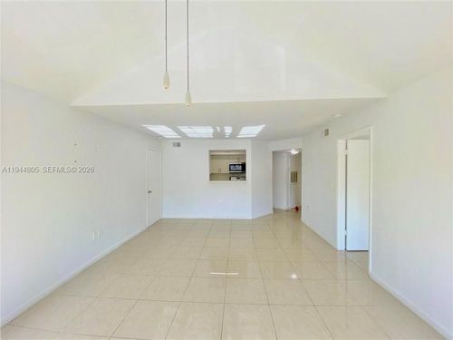 apt-722-10440 Sw 156th Ct, Miami, FL, 33196-3533 | Card Image