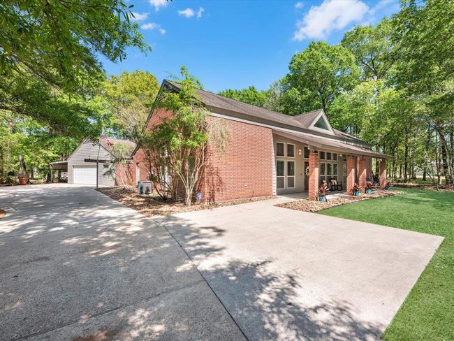 715 Commons Lakeview Dr, House other with 3 bedrooms, 3 bathrooms and null parking in Huffman TX | Image 4