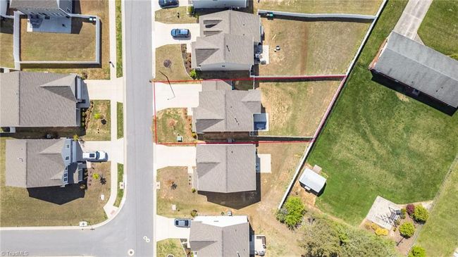 105 Centerpiece Dr, House other with 4 bedrooms, 3 bathrooms and null parking in High Point NC | Image 44