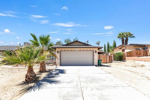 73853 Playa Vista Dr, Twentynine Palms, CA, 92277 | Card Image