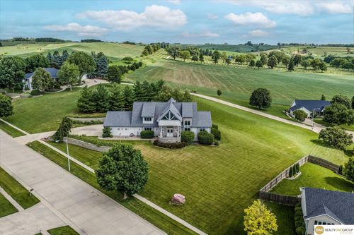 211 Fischer Dr, Woodbine, IA, 51579-1415 | Card Image