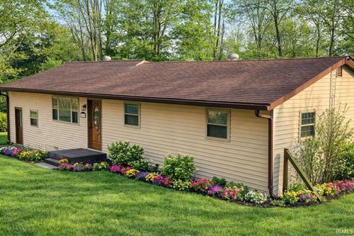 2596 S Leatherwood Rd, Bedford, IN, 47421-8868 | Card Image