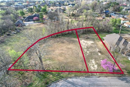 103 Woodview Ln, Sapulpa, OK, 74066-3711 | Card Image