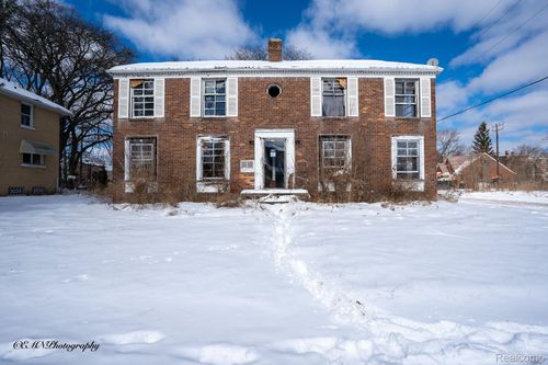 13449 Greiner St, Detroit, MI, 48205-2760 | Card Image