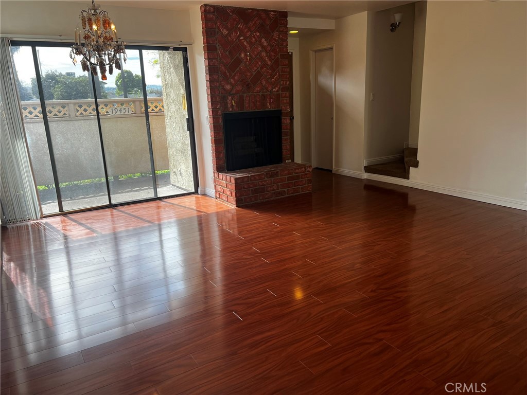 Residential in Reseda 4