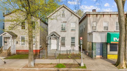 17 Shelton Ave, New Haven, CT, 06511-1811 | Card Image