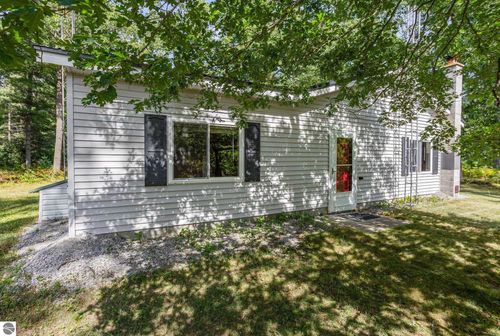 4736 Sparton Rd, National City, MI, 48748 | Card Image
