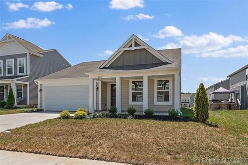 8211 Crescent Cv, Charlestown, IN, 47111-7703 | Card Image