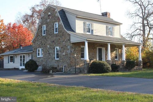 12814 Fitzwater Dr, Nokesville, VA, 20181-2232 | Card Image