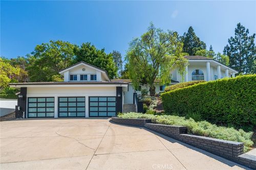 2809 N Colorado Ln, Orange, CA, 92867-2509 | Card Image