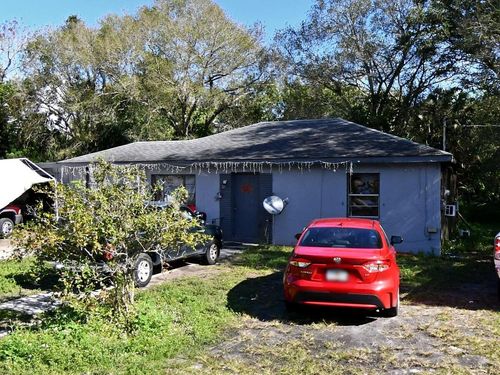 1808 N 50th St, Fort Pierce, FL, 34947-1629 | Card Image