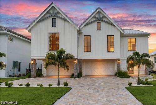 211 1st St, BONITA SPRINGS, FL, 34134-7347 | Card Image