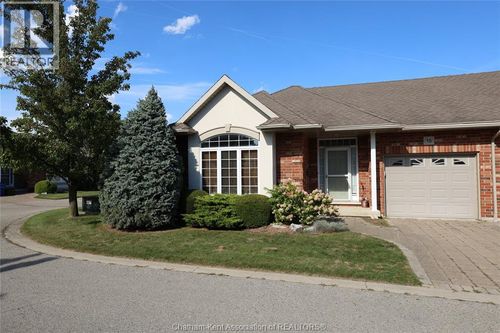 15 Oakgrove Lane, Chatham, ON, N7L5R9 | Card Image