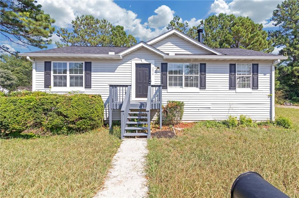 Fields Dr, Lithonia, GA 30038