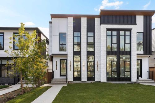 5005 21 Avenue Nw, Calgary, AB, T3B0X3 | Card Image