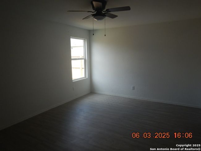 10751 Margarita Loop, House other with 4 bedrooms, 2 bathrooms and null parking in Converse TX | Image 12