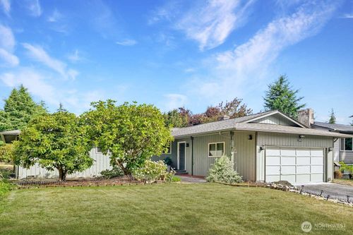 2026 Timber Trl, Bothell, WA, 98012-6424 | Card Image