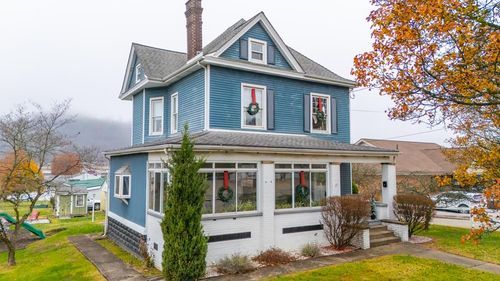 409 Wheeling Ave, Glen Dale, WV, 26038-1536 | Card Image